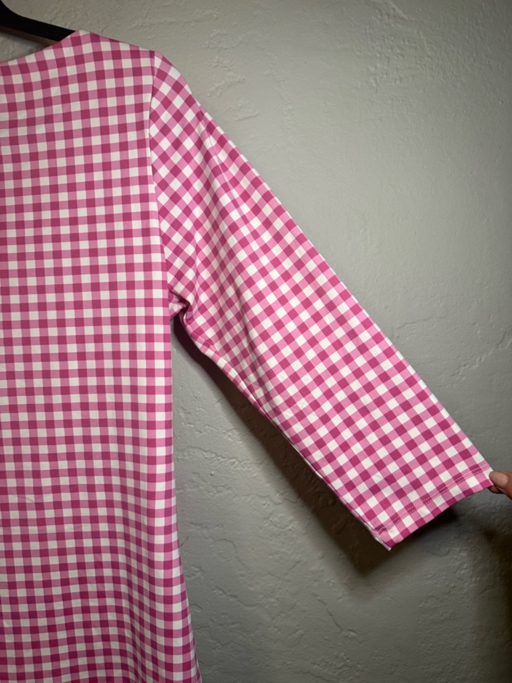 J. McLaughlin Pink Gingham Windsong Top with three-quarter sleeves Size Medium - Picture 9 of 9